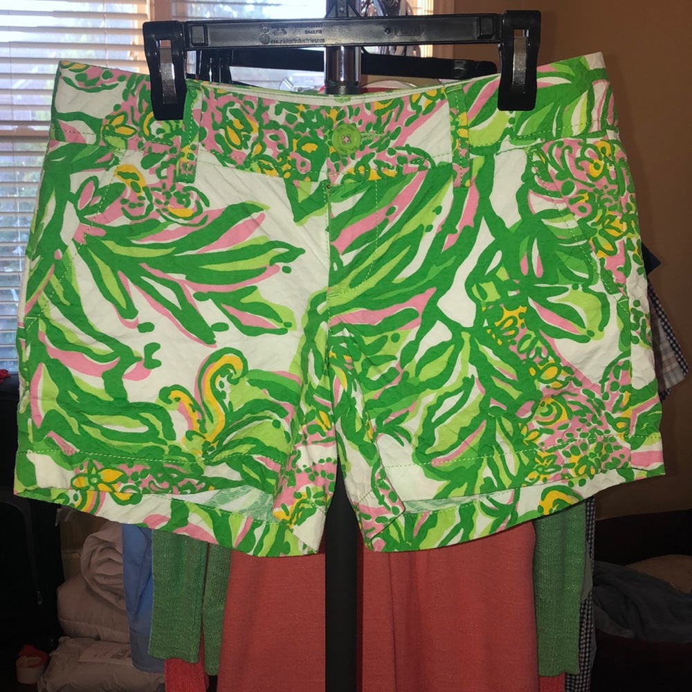 Lilly Pulitzer Seeing Pink Callahan Shorts, sz 00